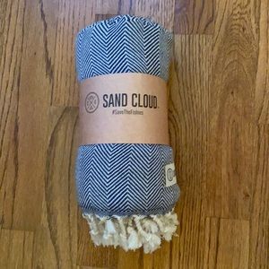 Sand Cloud diamond chevron navy towel